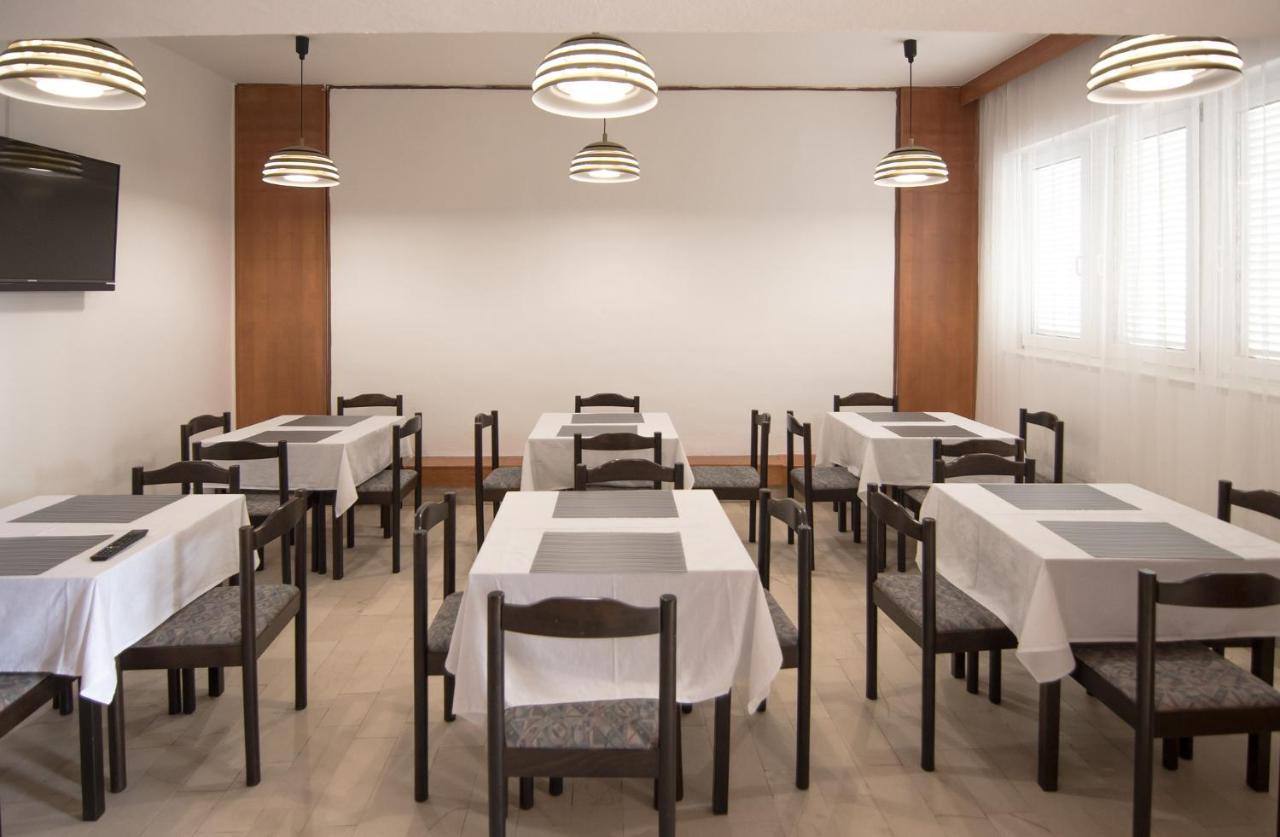 Hotel Barba Starigrad Paklenica Zewnętrze zdjęcie