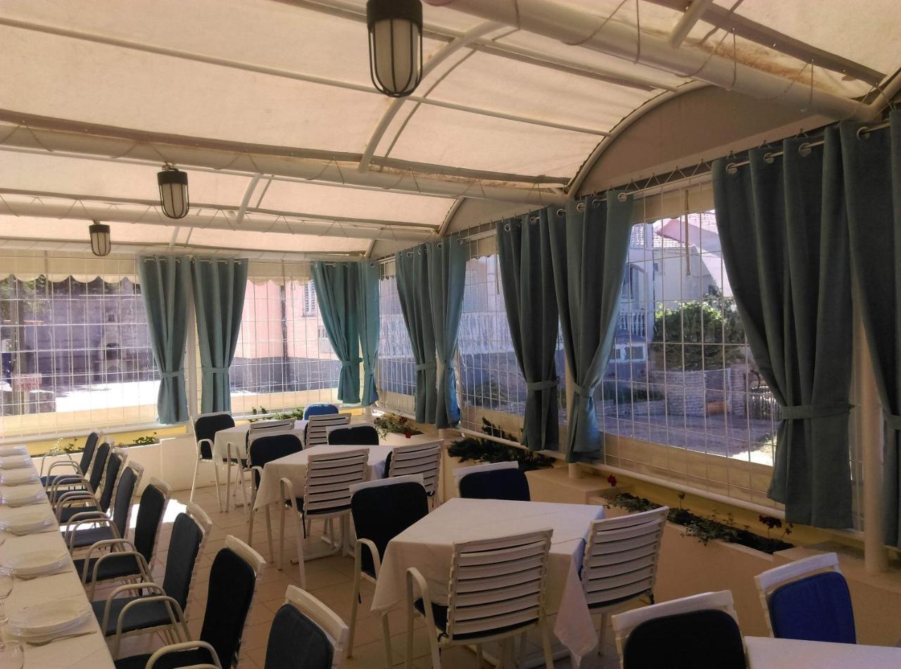 Hotel Barba Starigrad Paklenica Zewnętrze zdjęcie